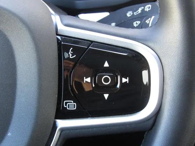 2025 Volvo V60 Cross Country Plus, B5 AWD Gas (mild hybrid)