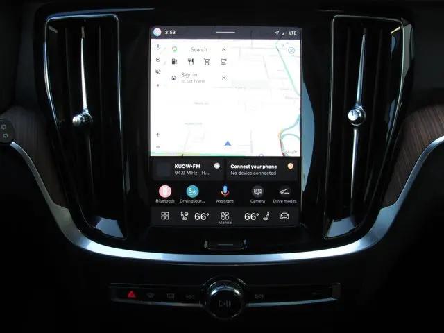 2025 Volvo V60 Cross Country Plus, B5 AWD Gas (mild hybrid)