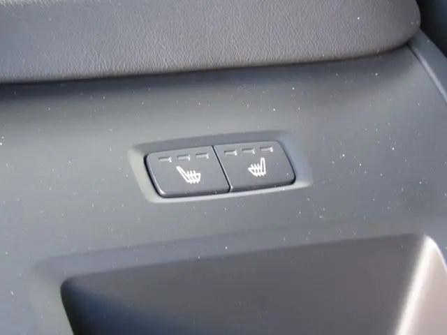 2025 Volvo V60 Cross Country Plus, B5 AWD Gas (mild hybrid)