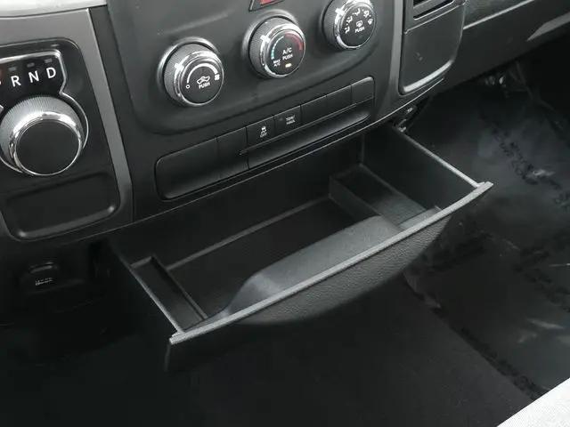 2024 Ram 1500 Classic SLT Quad Cab 4x2 6'4" Box
