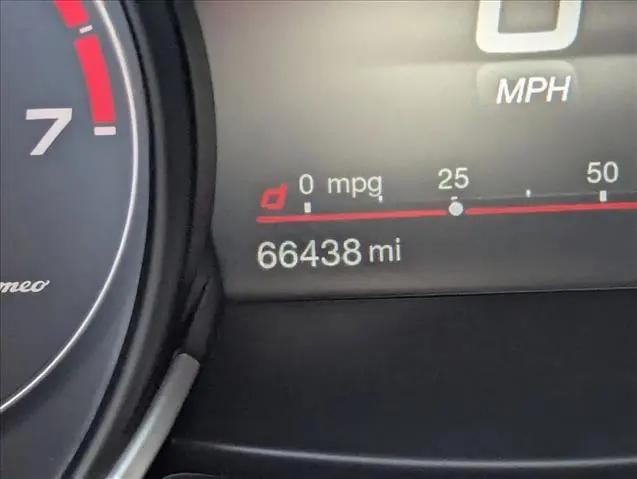 2023 Alfa Romeo Stelvio Veloce AWD