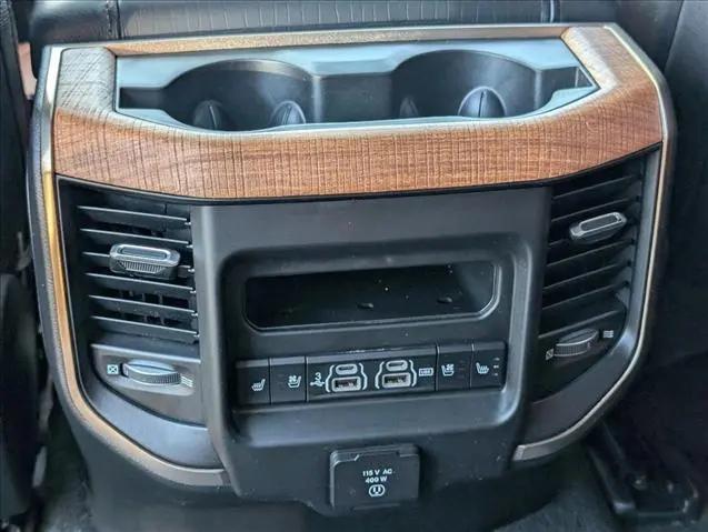 2020 Ram 1500 Laramie Longhorn Crew Cab 4x4 5'7" Box
