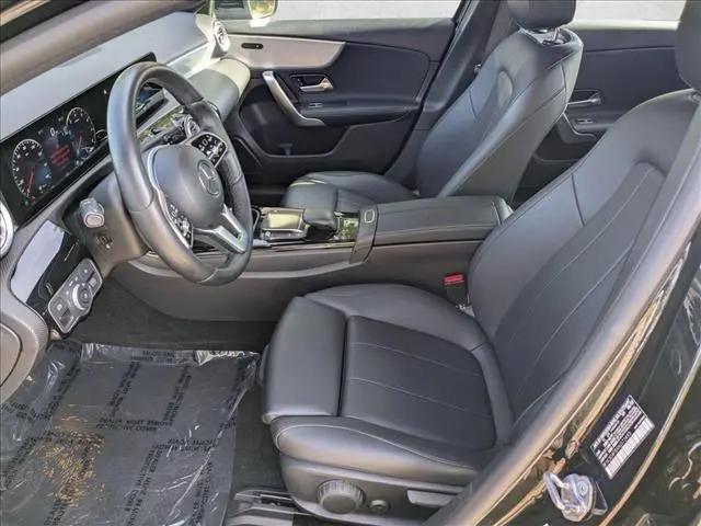 2022 Mercedes-Benz A 220 4MATIC