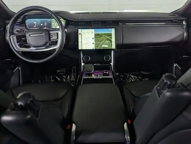 2022 Land Rover Range Rover P400 SE