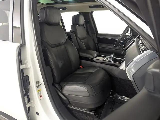 2022 Land Rover Range Rover P400 SE