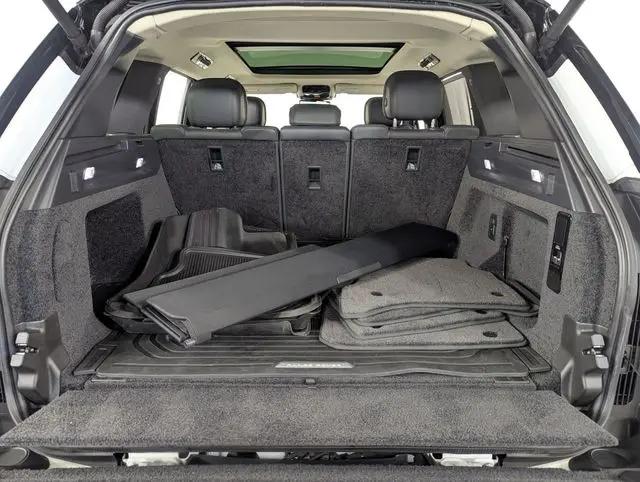 2022 Land Rover Range Rover P400 SE