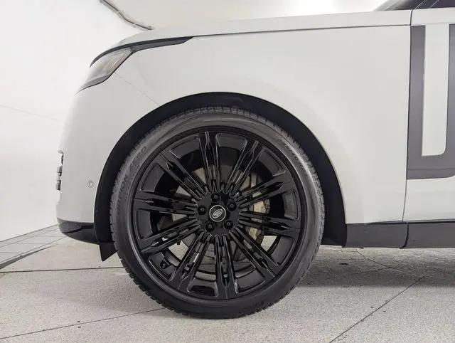 2022 Land Rover Range Rover P400 SE