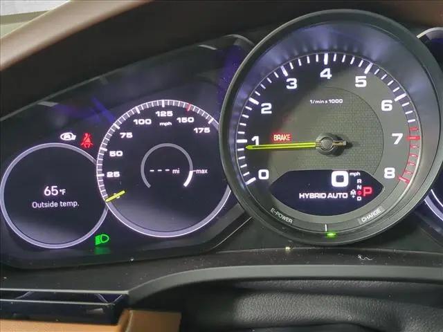 2022 Porsche Cayenne E-Hybrid Cayenne E-Hybrid
