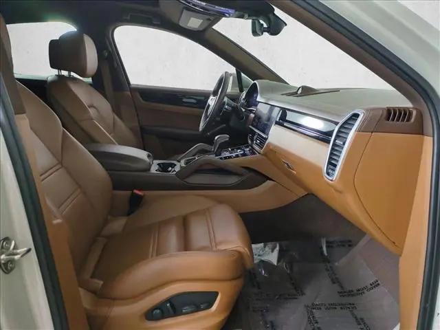 2022 Porsche Cayenne E-Hybrid Cayenne E-Hybrid