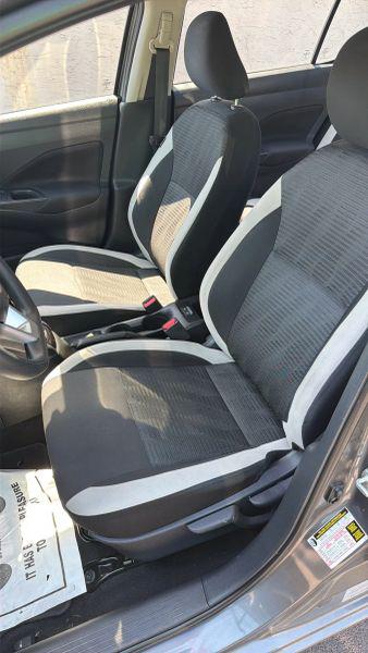 2021 Nissan Versa SV Xtronic CVT