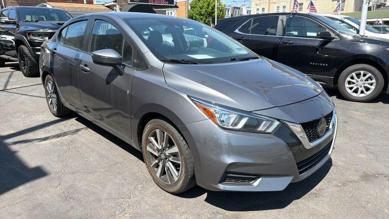 2021 Nissan Versa SV Xtronic CVT