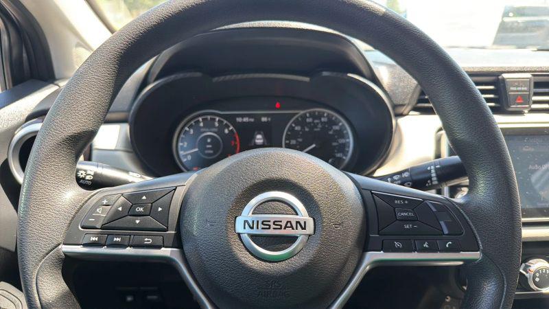 2021 Nissan Versa SV Xtronic CVT