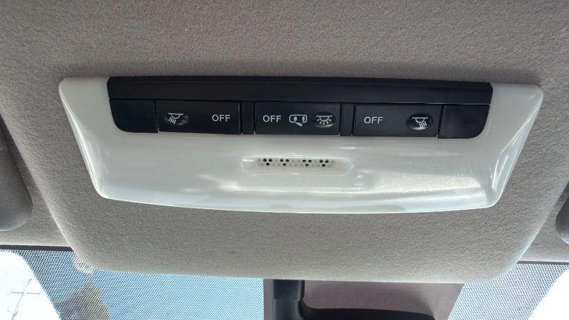 2021 Nissan Versa SV Xtronic CVT