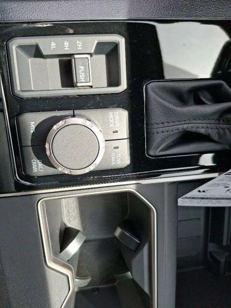2026 Toyota Tundra SR5 CrewMax 5.5' Bed