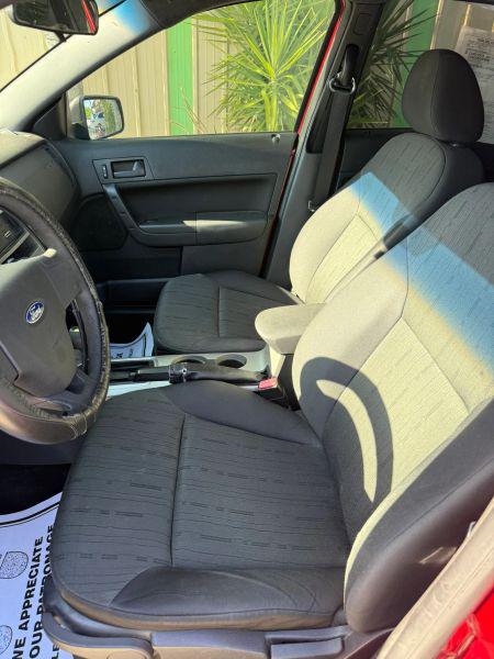 2011 Ford Focus SE