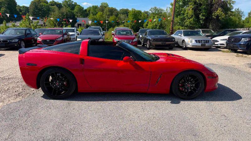 2005 Chevrolet Corvette Base