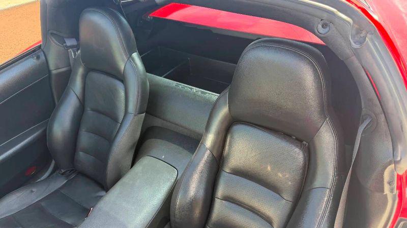 2005 Chevrolet Corvette Base