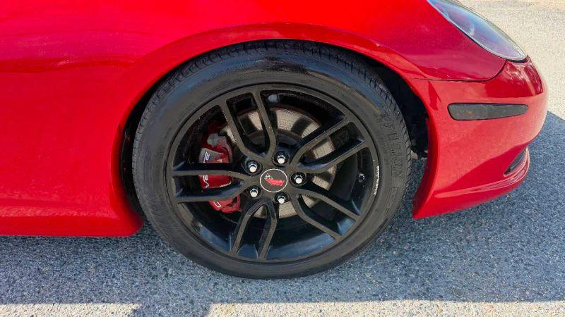 2005 Chevrolet Corvette Base