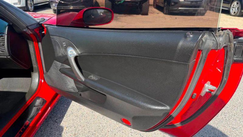 2005 Chevrolet Corvette Base
