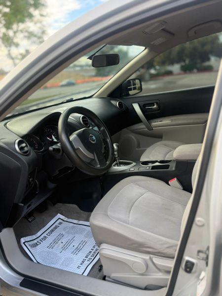 2012 Nissan Rogue S