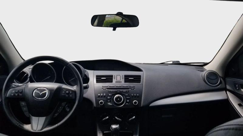 2012 Mazda Mazda3 i Touring