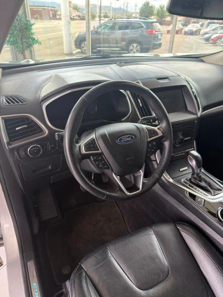 2016 Ford Edge Titanium