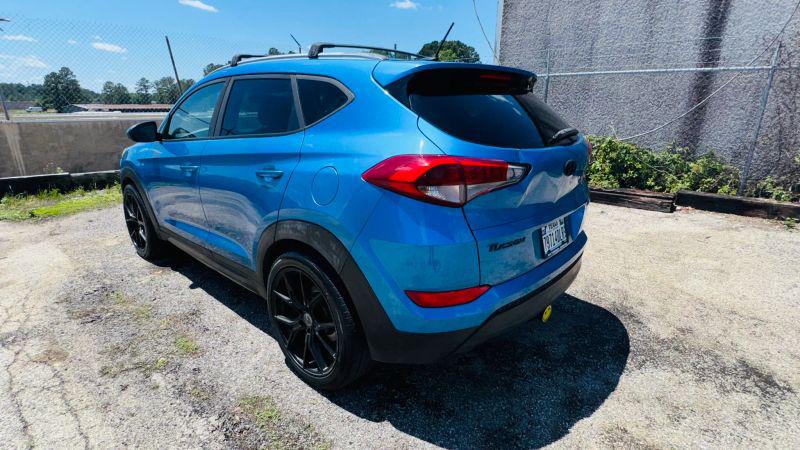 2016 Hyundai Tucson SE