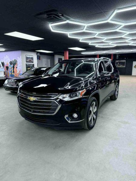 2021 Chevrolet Traverse FWD LT Leather for sale in Shelby Township, MI
