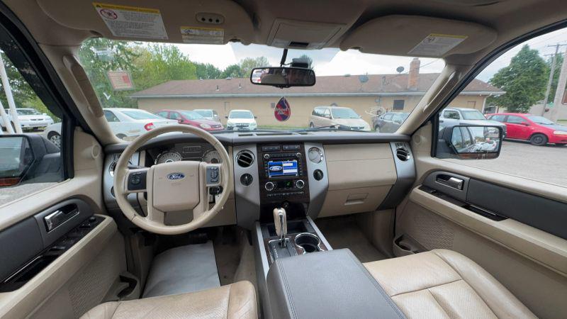 2013 Ford Expedition XLT