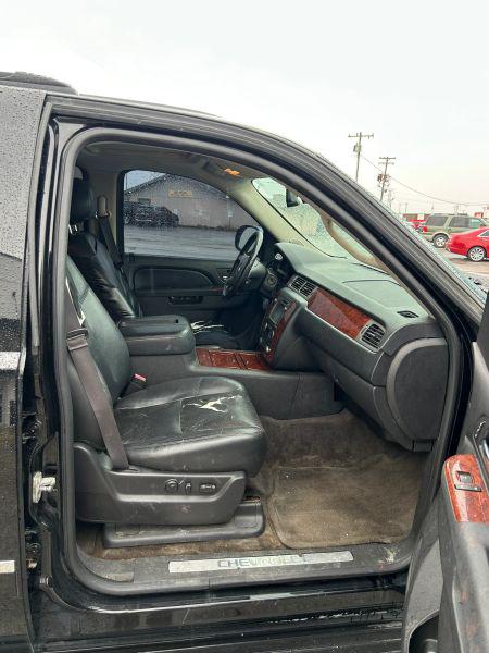2014 Chevrolet Suburban LTZ