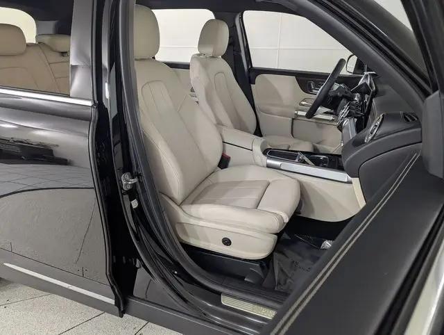 2026 Mercedes-Benz GLB 4MATIC