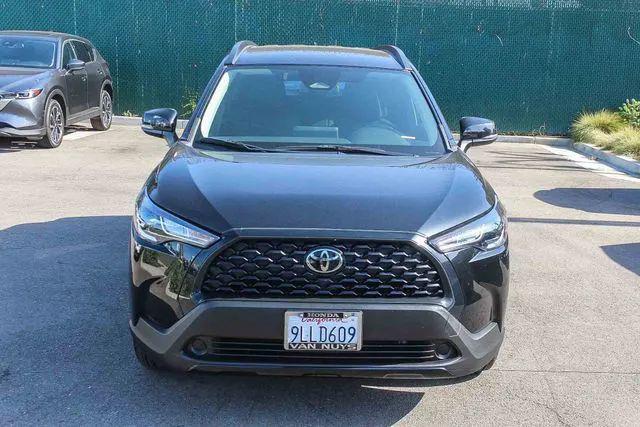 2024 Toyota Corolla Cross LE