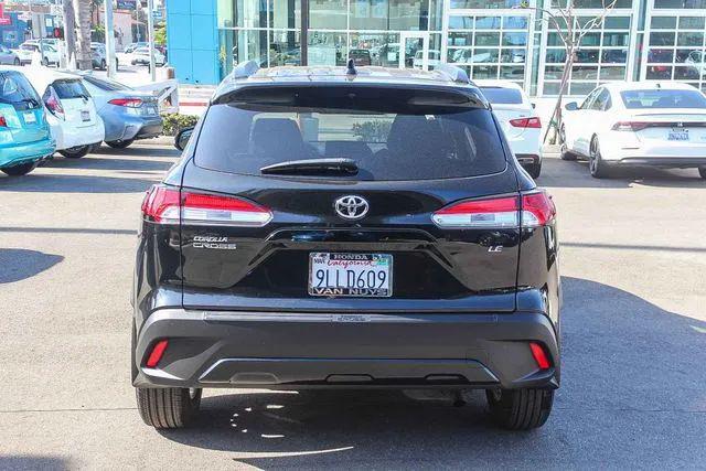 2024 Toyota Corolla Cross LE
