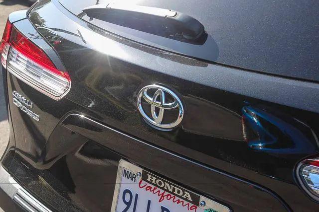 2024 Toyota Corolla Cross LE