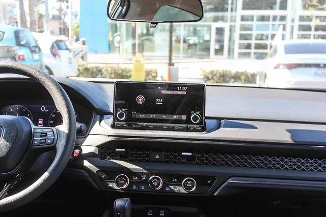 2025 Honda Accord Sedan SE