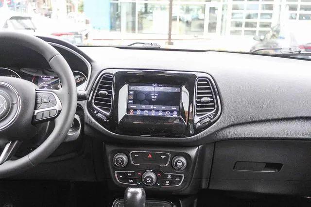 2021 Jeep Compass Altitude FWD
