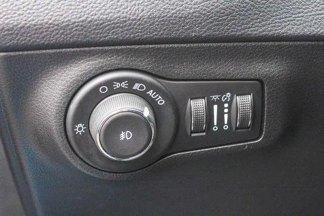 2021 Jeep Compass Altitude FWD