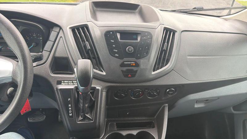 2019 Ford Transit w/Sliding Side Door w/RWB