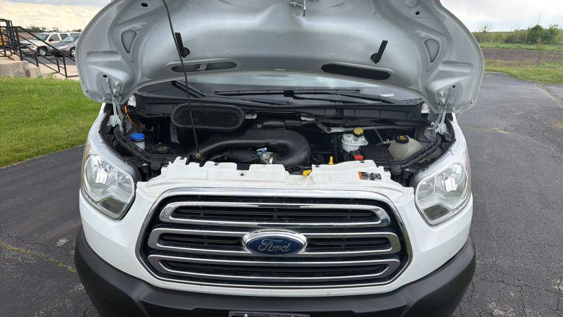 2019 Ford Transit w/Sliding Side Door w/RWB