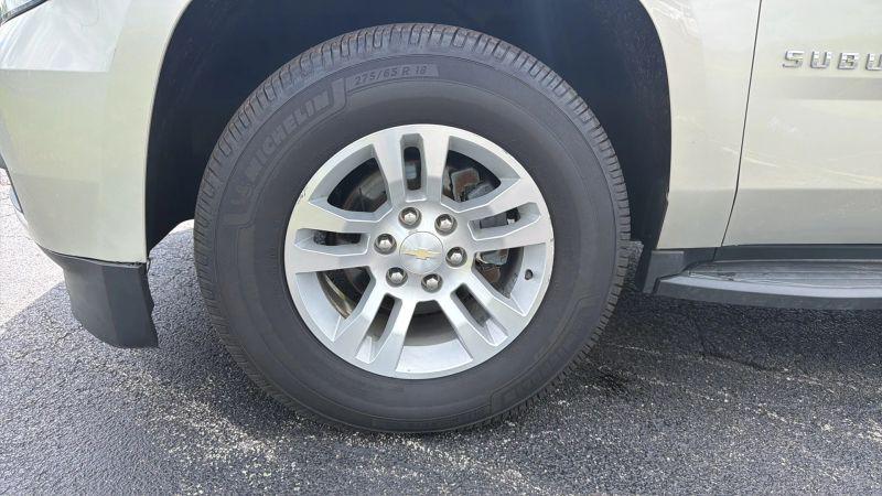 2017 Chevrolet Suburban LT