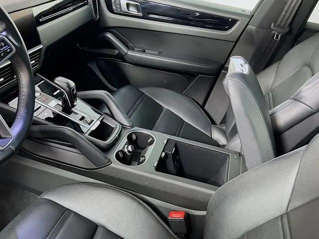 2023 Porsche Cayenne Cayenne