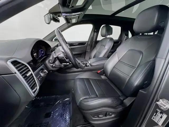 2023 Porsche Cayenne Cayenne