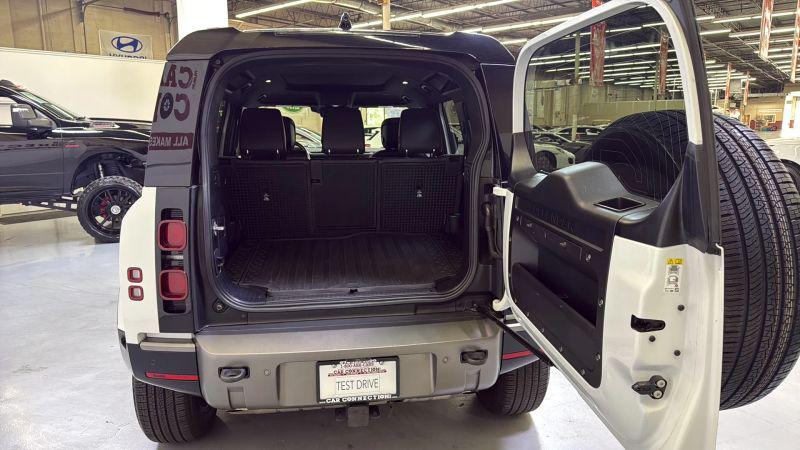 2021 Land Rover Defender 110 X-Dynamic HSE