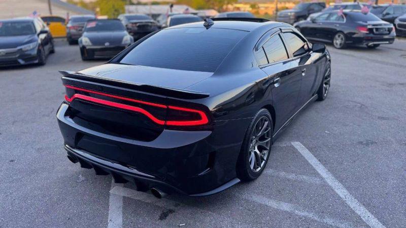 2016 Dodge Charger SRT 392