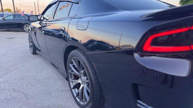 2016 Dodge Charger SRT 392