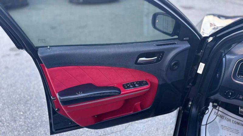 2016 Dodge Charger SRT 392