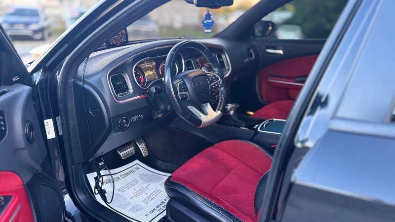 2016 Dodge Charger SRT 392