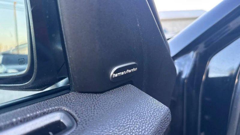 2016 Dodge Charger SRT 392