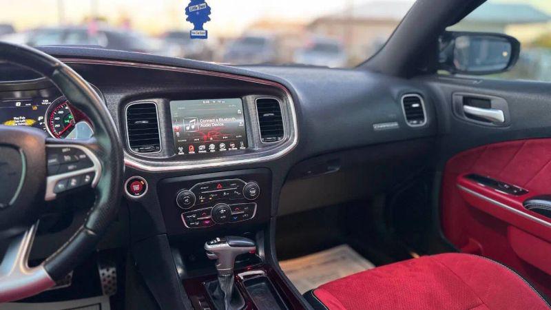 2016 Dodge Charger SRT 392