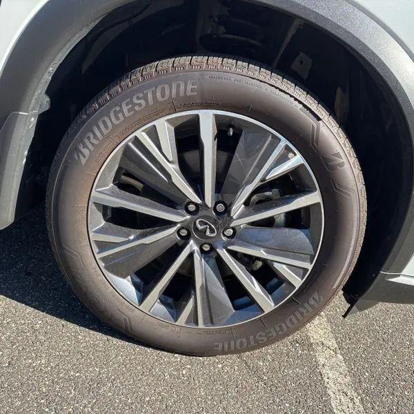 2026 INFINITI QX60 LUXE AWD